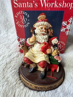 Santa’s Workshop ‘98 Edition Christmas Decor